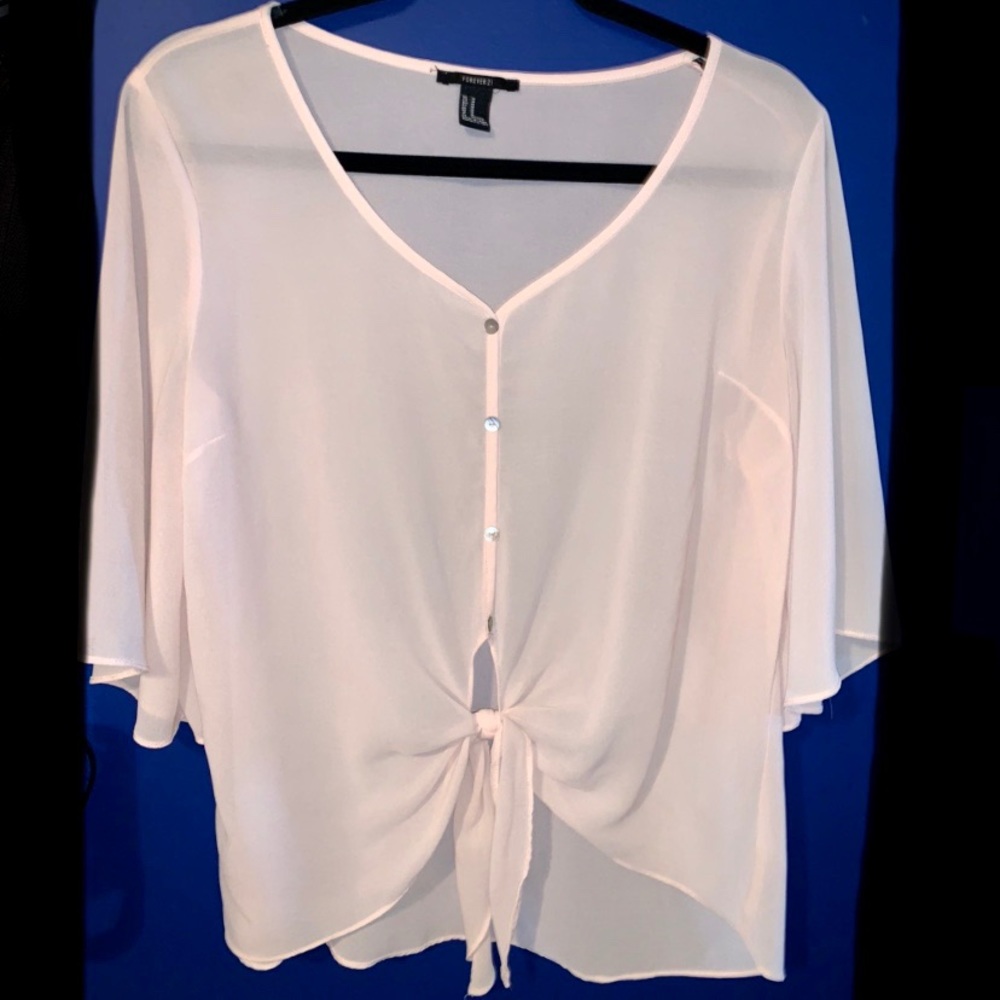 🌸Forever 21 Pink Flare Sleeve Blouse